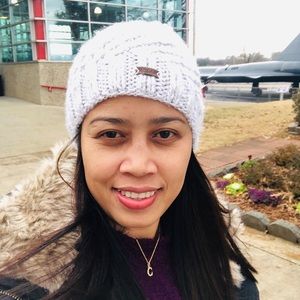 Meet your Posher, Celeste